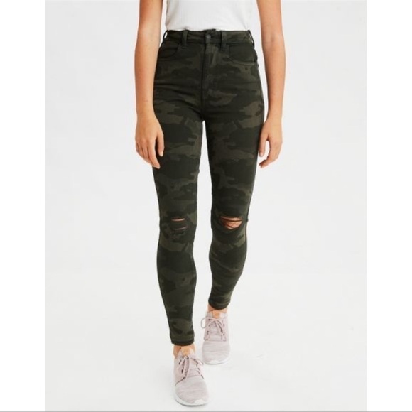 AMERICAN EAGLE Camo Super Hi-Rise Jeggings - Picture 1 of 8